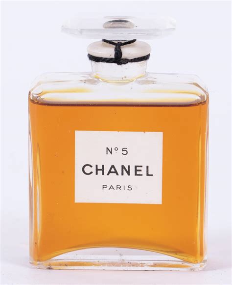 chanel 5 profumo fragrantica|Chanel no 5 perfume vintage.